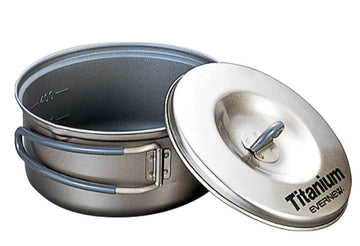 Evernew titanium non-stick pot 0.6L top view for ultralight backpacking meals