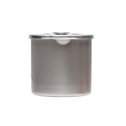 Evernew titanium pot with inner 1000 ml markings for precise portions