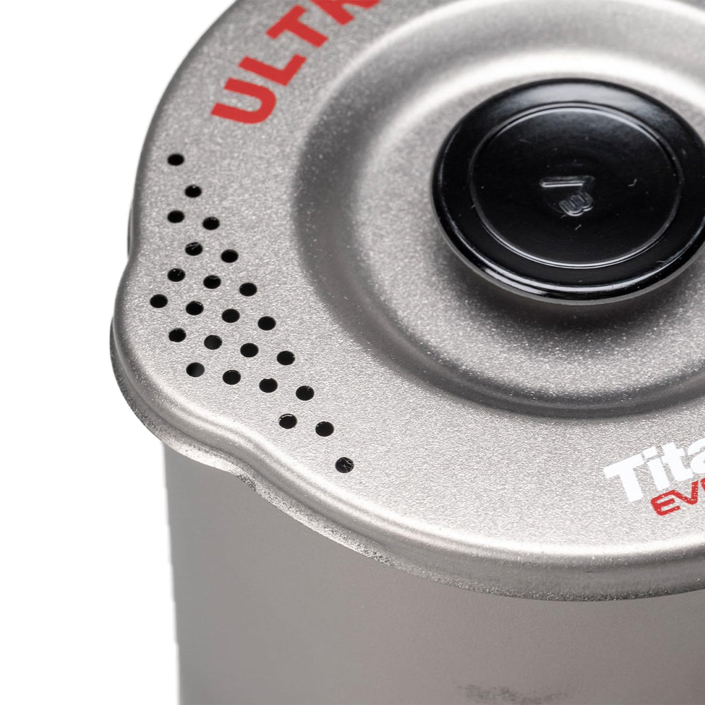 Evernew pot nests a 110 g gas cartridge for streamlined packing