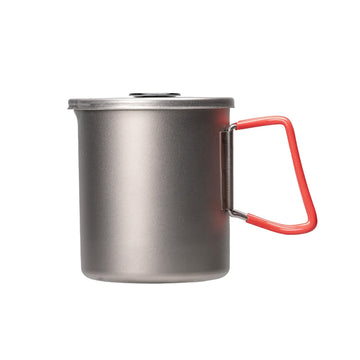 Evernew pot includes a stuff sack for easy storage and transport
