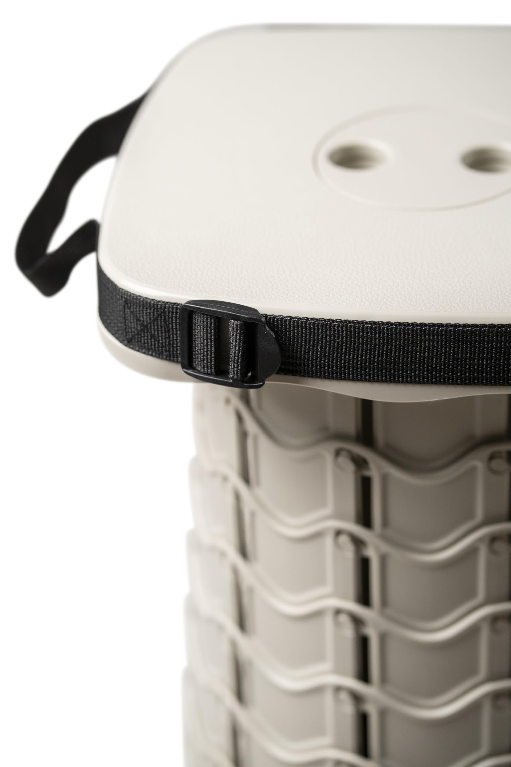 EverUncharted Nomad Seat lightweight-design ideal for easy carrying on trails
