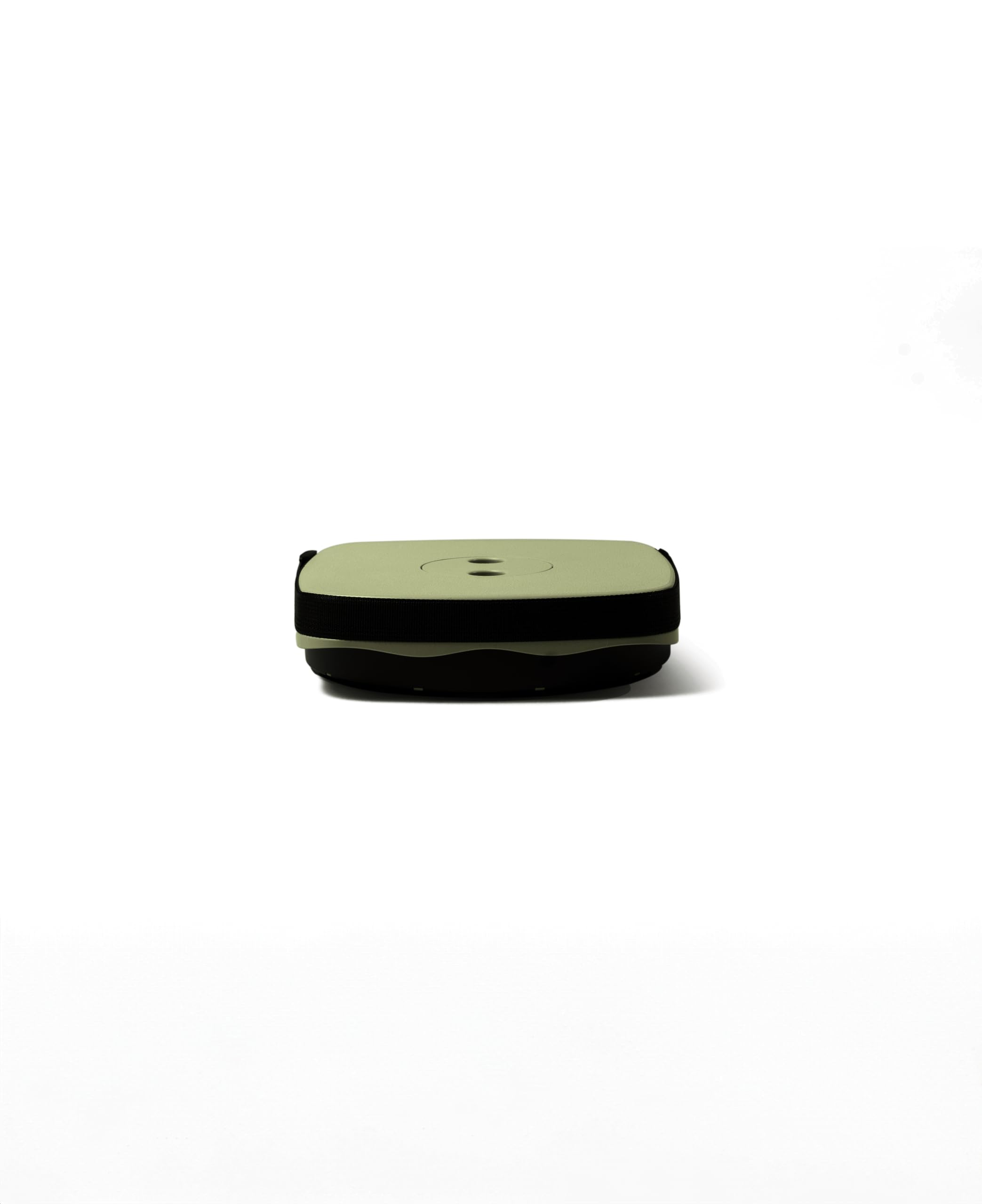 EverUncharted Nomad Seat moss-green shade with black base hides dirt well.