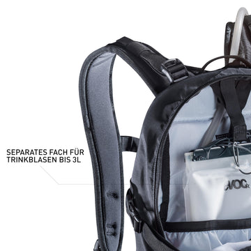 EVOC FR Enduro Blackline Backpack side view demonstrates slim profile and easy access.