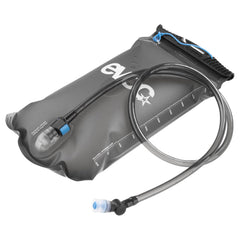 EVOC hydration hose PLUG-N-PLAY demonstrates quick removal for easy cleaning.