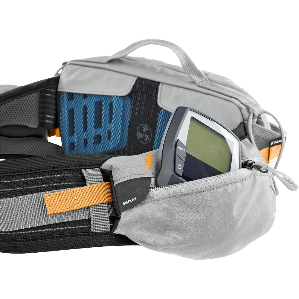 EVOC control display compartment on Hip Pack Pro E-Ride 3