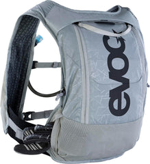 EVOC Hydro Pro 6 side pockets ready for snacks and gels on the go