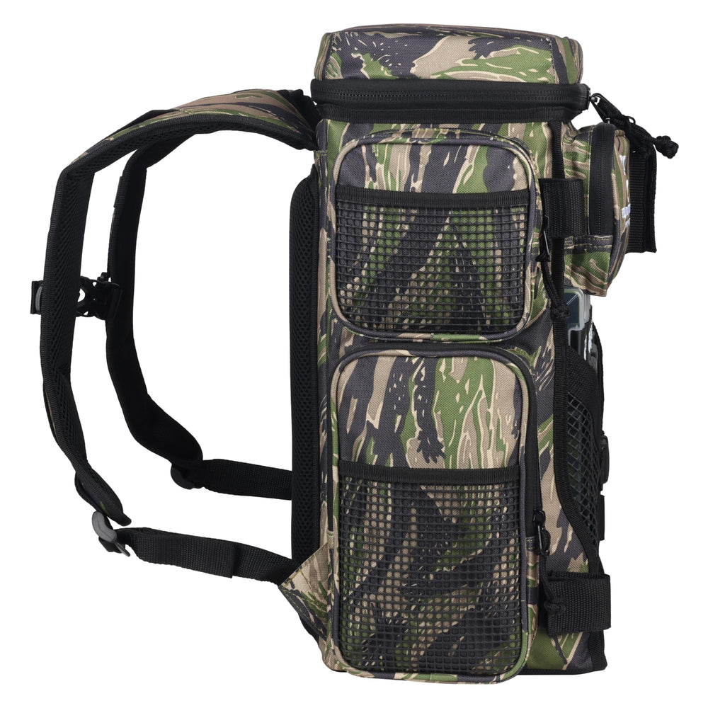 Evolution Outdoor Drift Series wear-resistant 1680D fabric for durability.