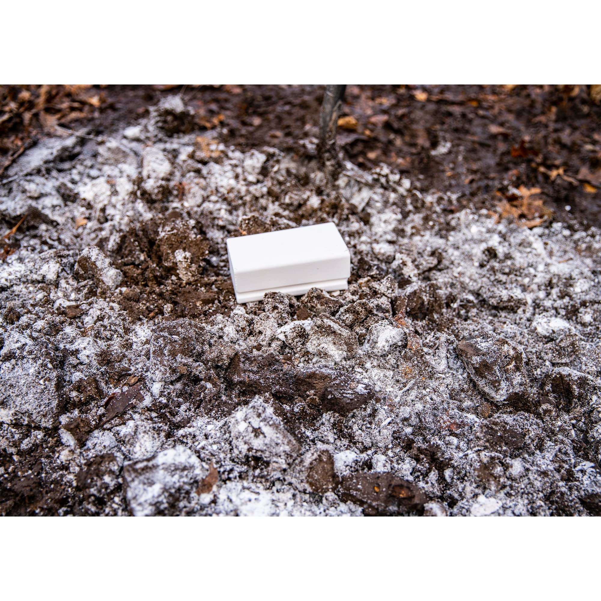 Evolved Habitats Deer Co-Cane Block time-release design provides season-long mineral access