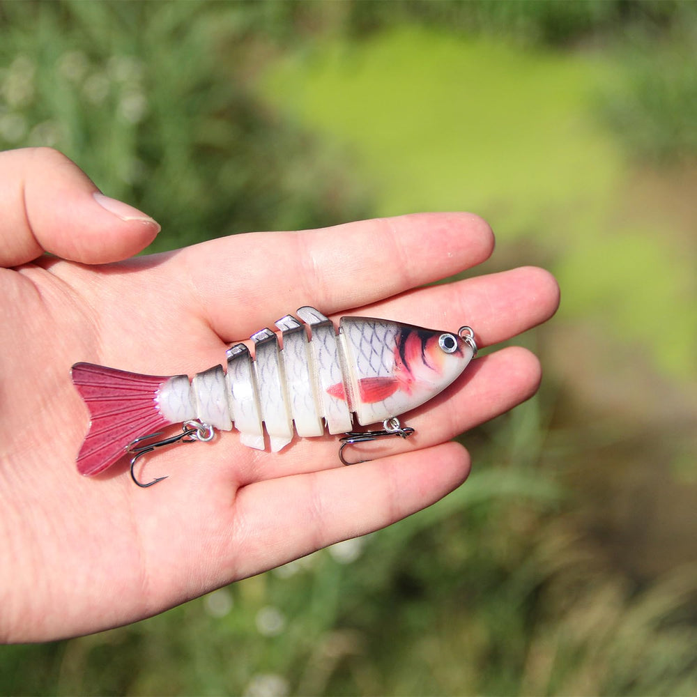 Anti-rust, sharp treble hooks on EXAURAFELIS lures