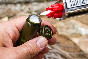 Two O-rings seal fuel and prevent leaks on Exotac TitanLight