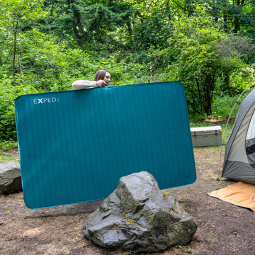 Exped MegaMat Duo Queen vertical sidewall prevents edge taper and adds stability