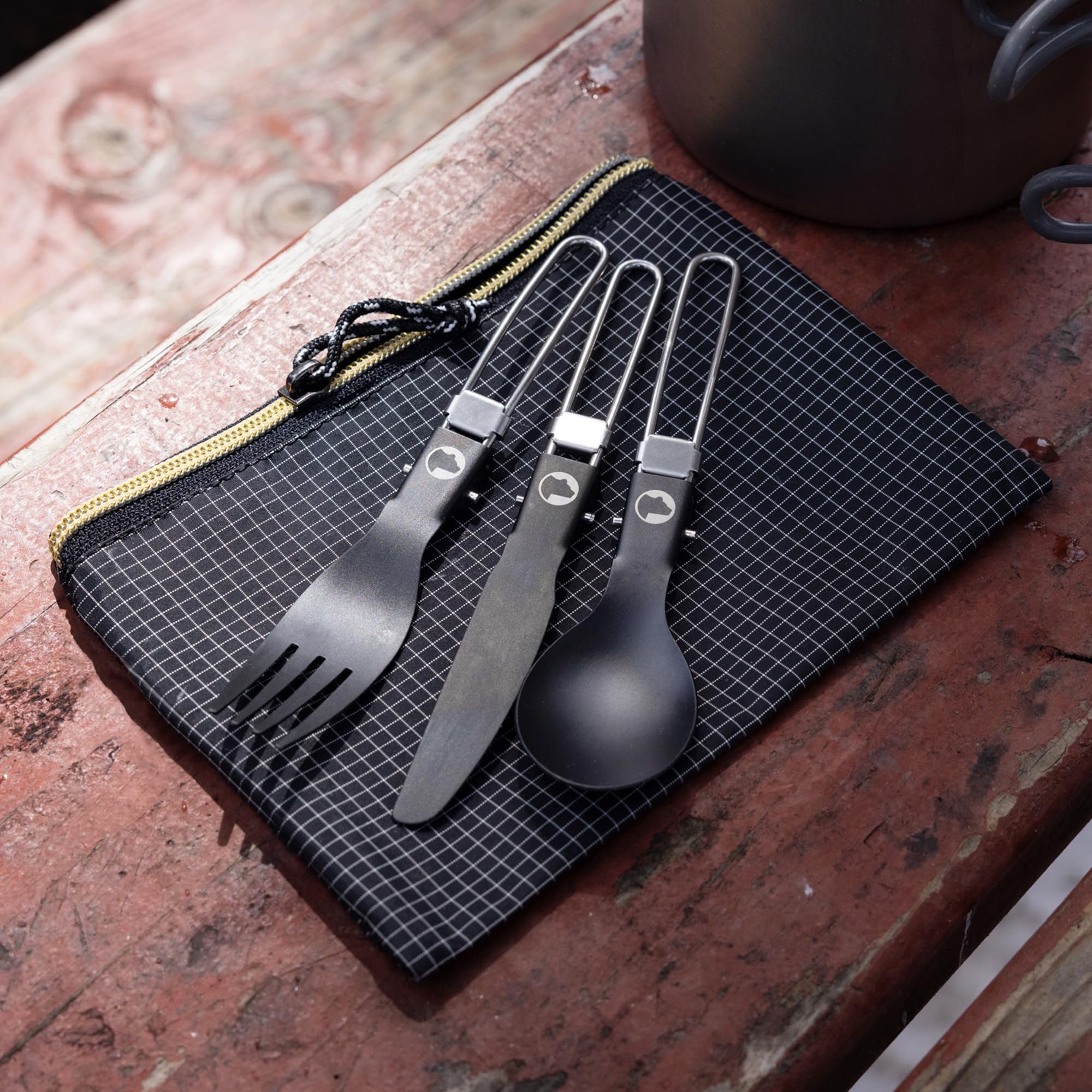 Explorer Bear durable titanium construction offers long-lasting camping utensils.