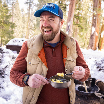 Explorer Bear easy-clean titanium surface for quick cleanup
