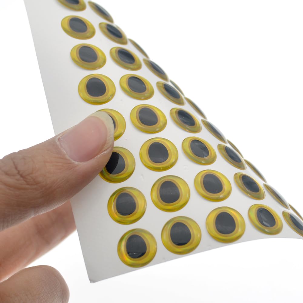 Color and size variety of 3D water-drop lure eyes