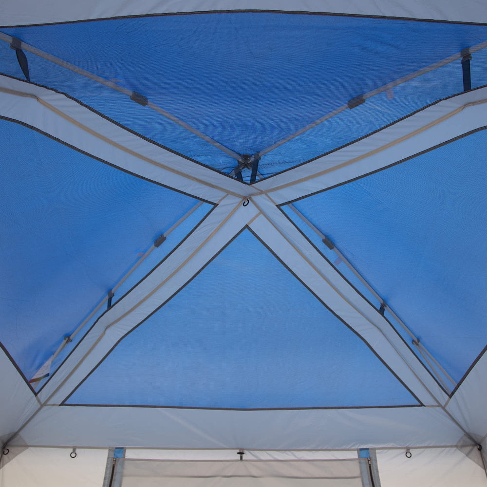 E-Z UP Camping Cube Sport quick detach for fast packing.