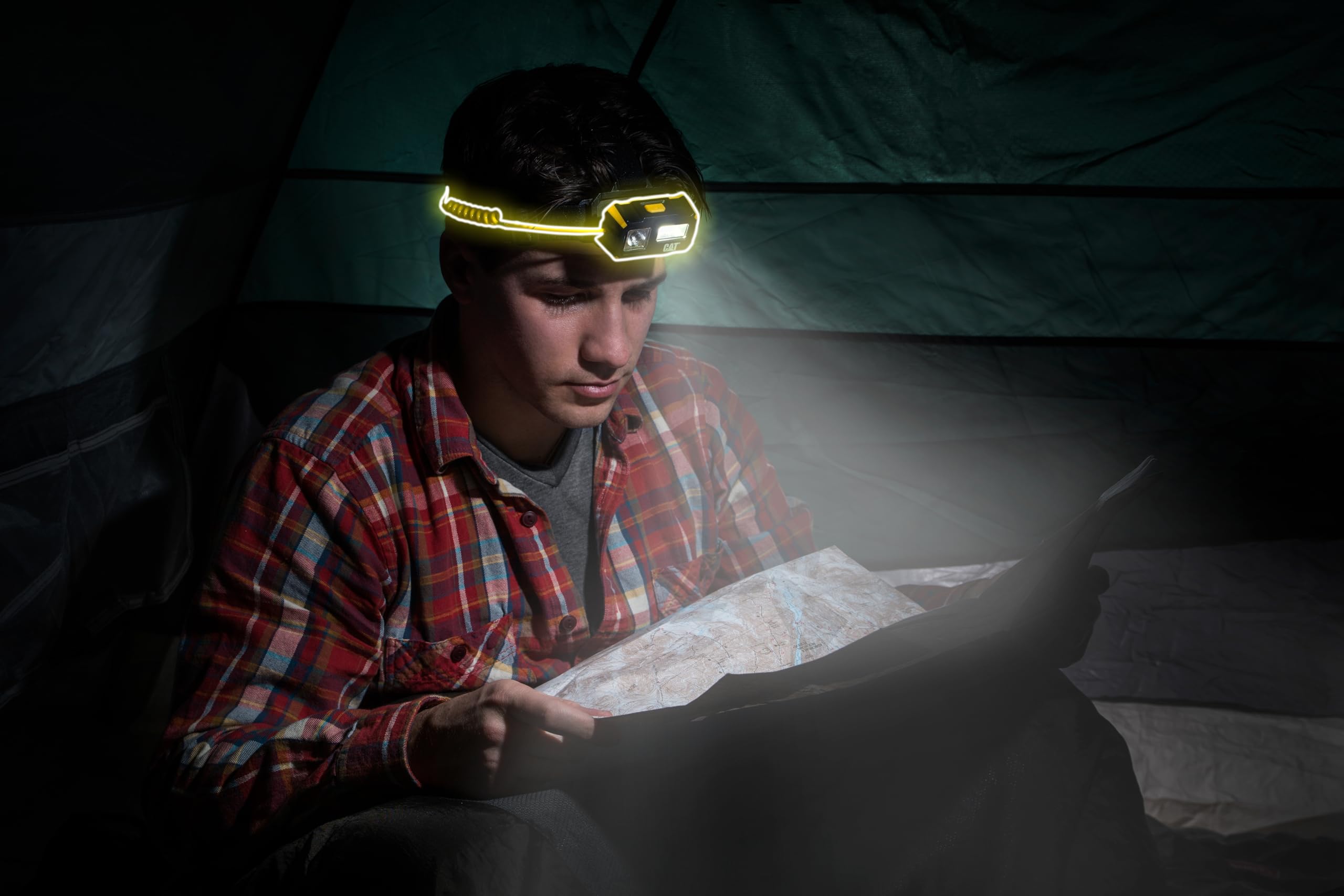 EZRED CT4120 120 lm COB flood light broadens the workspace for hands-free projects
