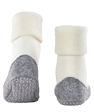 FALKE Cosyshoe plush inner sole offers soft comfort with every step.