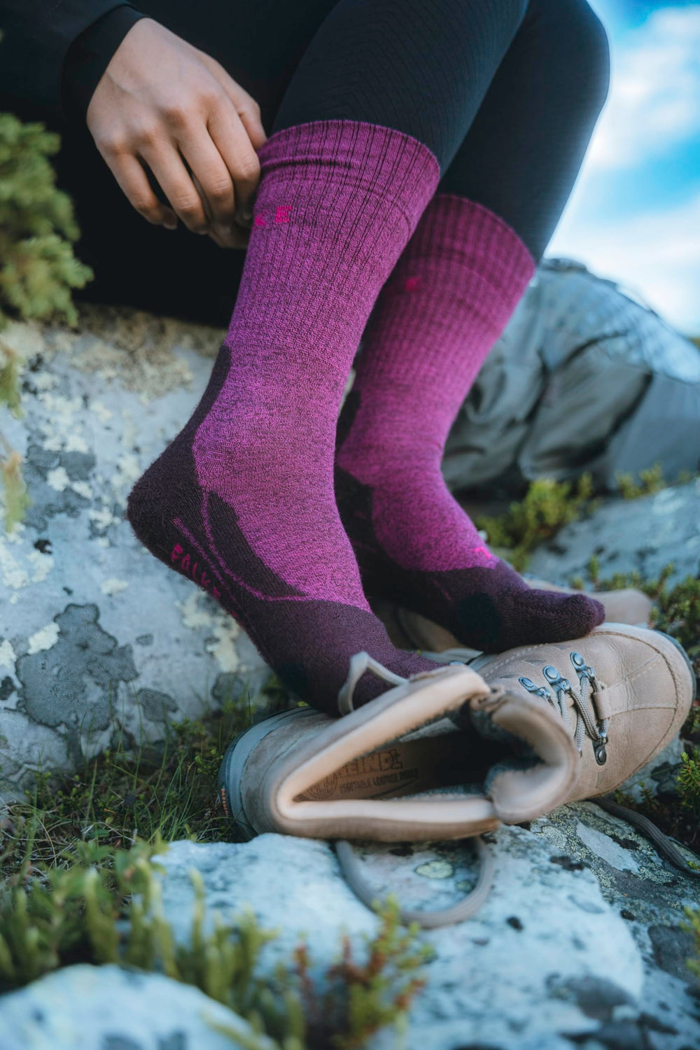 FALKE TK2 Explore women's size range fits US sizes for hikers