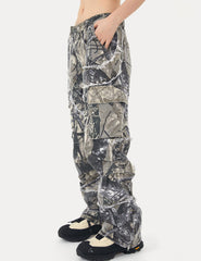 FantasyGears camo cargo pants back pocket and adjustable waist detail