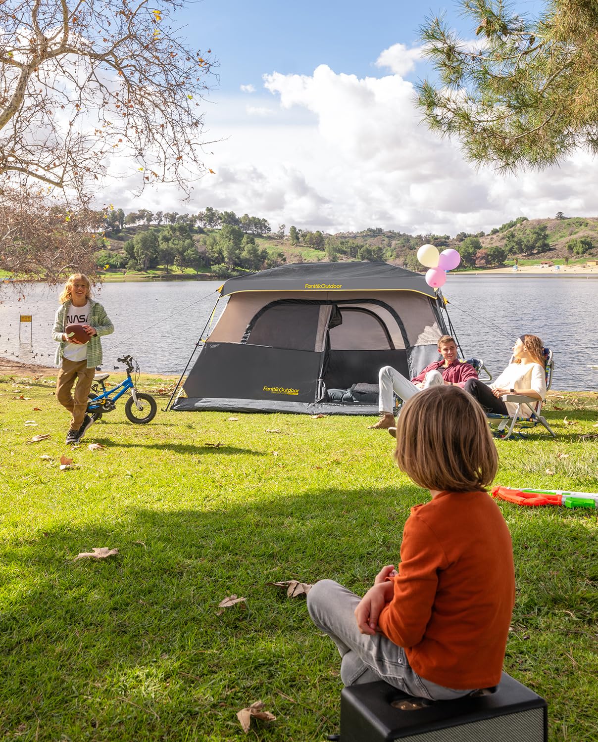 FanttikOutdoor Zeta C6 Pro Max included carry bag simplifies packing and transport.