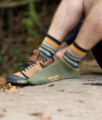 Max Patch 3/4 crew in charcoal on foot showing cushioned comfort for hiking