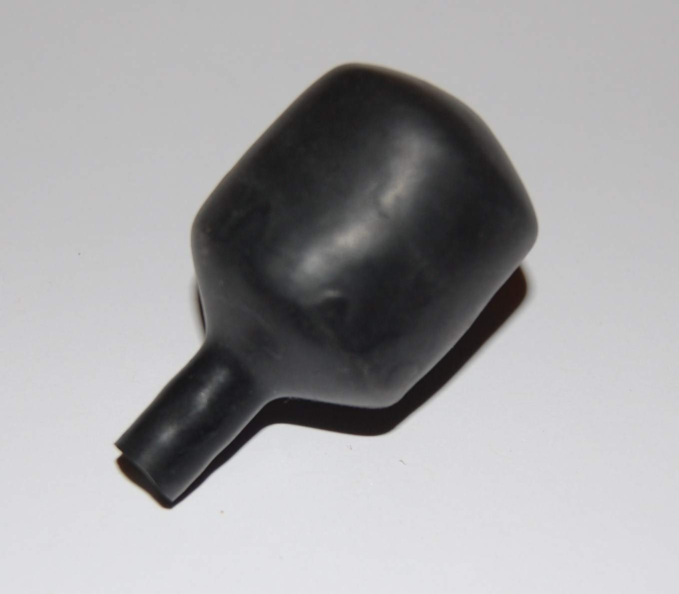 Faulk's Squirrel Call with rubber bulb in black, for convincing squirrel chatter