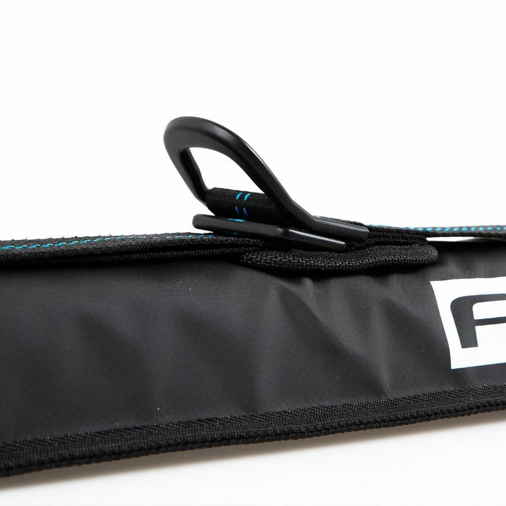 FCS 440mm pad width provides broad contact for stability