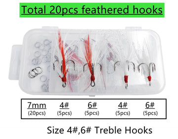 Box of 20 feathered treble hooks with 20 split rings