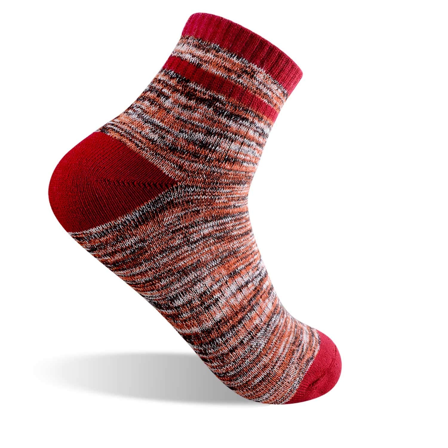 FEIDEER elastic arch brace maintains sock position during movement.