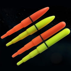 FeiYeup clip-on night fishing light enhances visibility at dawn and night.
