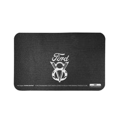 Fender Gripper Ford V8 logo fender cover protects the vehicle surface.