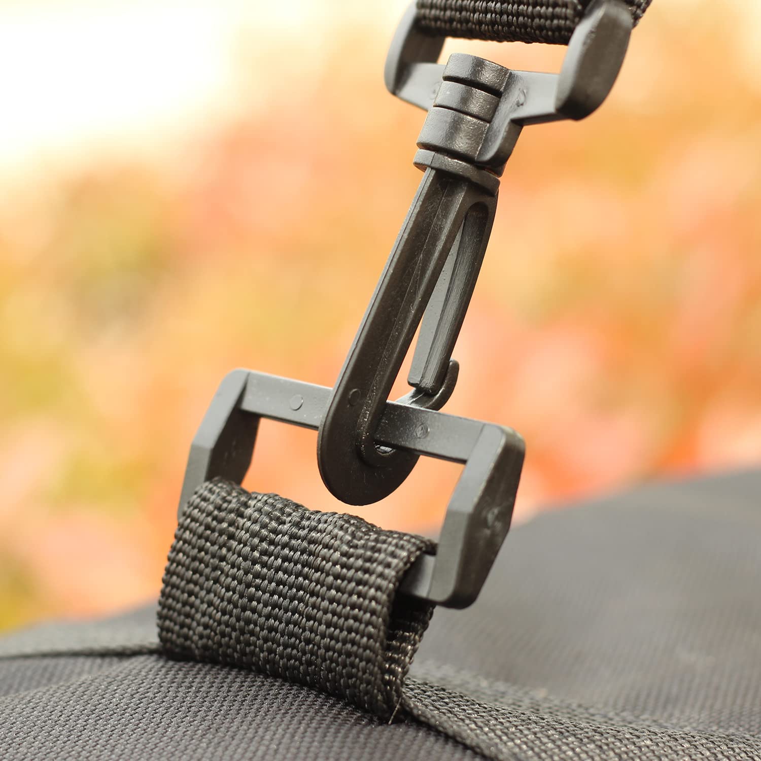 Fenjaner Bow Case shows multi-length compatibility for recurve and longbows