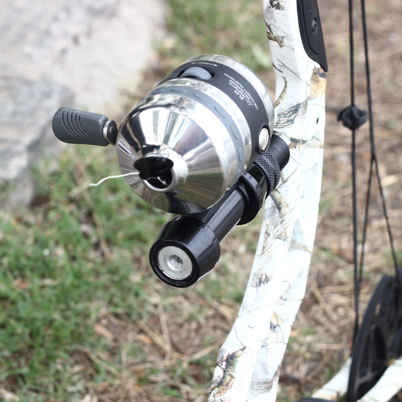 Spincast reel with fishing line included