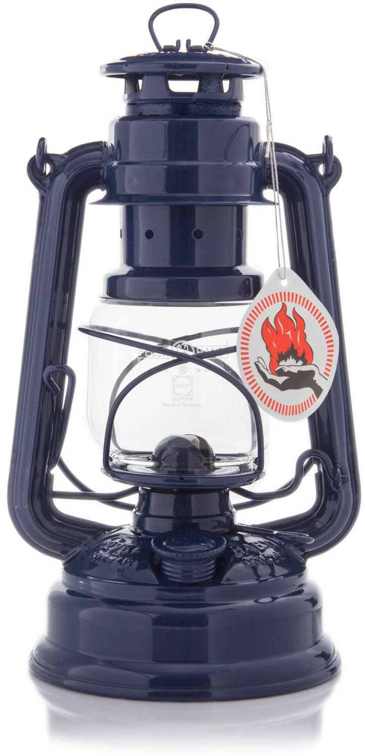 Feuerhand Baby Special 276 cobalt blue lantern front view, reliable ambient light for outdoor evenings.