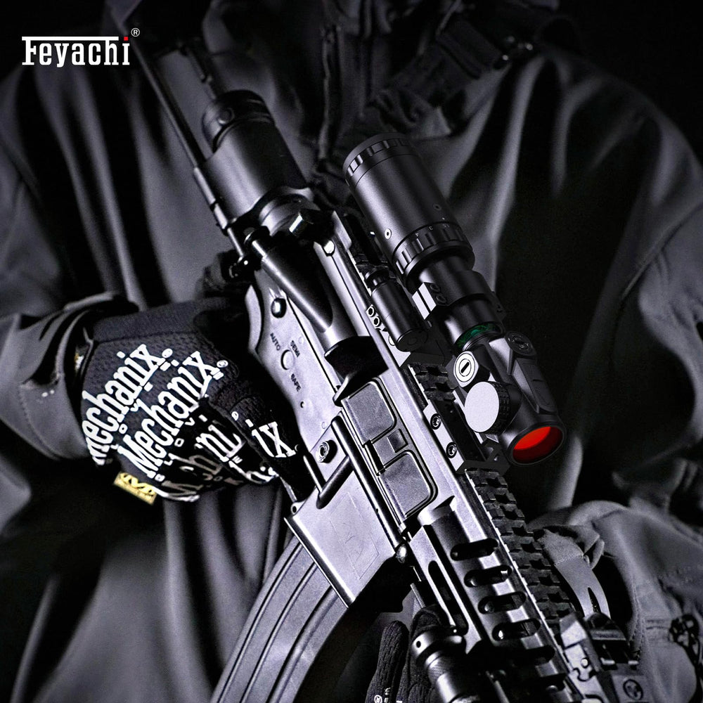 Feyachi IPX7-rated build resists rain, humidity, and rugged field use.