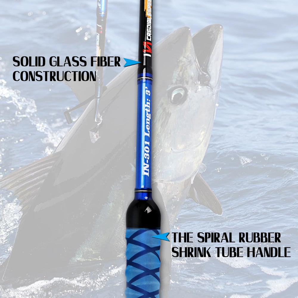 Fiblink gaff features a fiberglass shaft for strength with light weight.