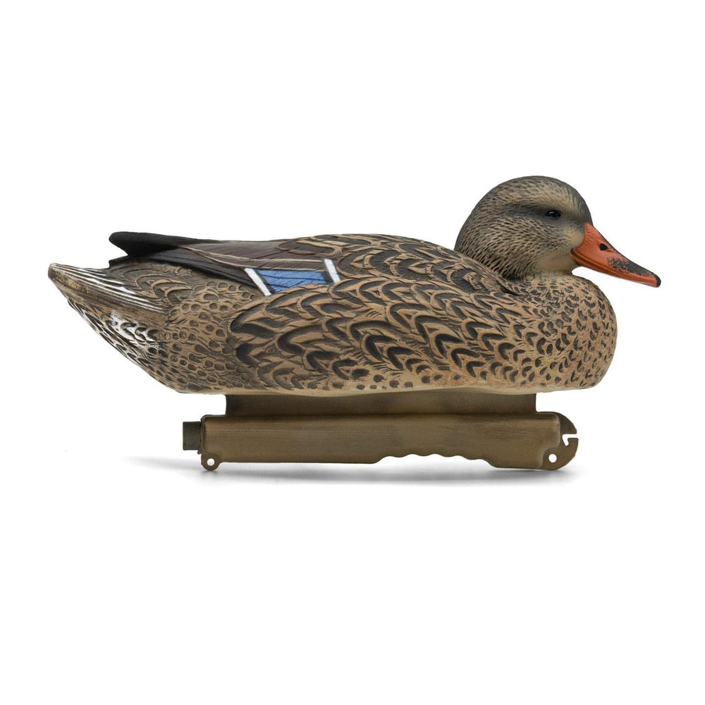 Final Approach HD Series hen caller helps attract ducks to the decoy area