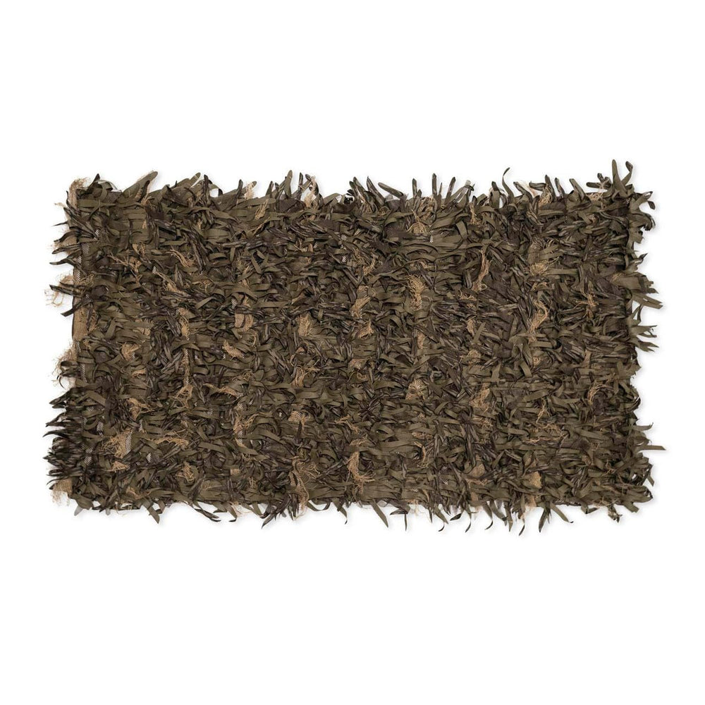 Final Approach Layout Ghillie Blanket Bottomland camo detail helps natural blending