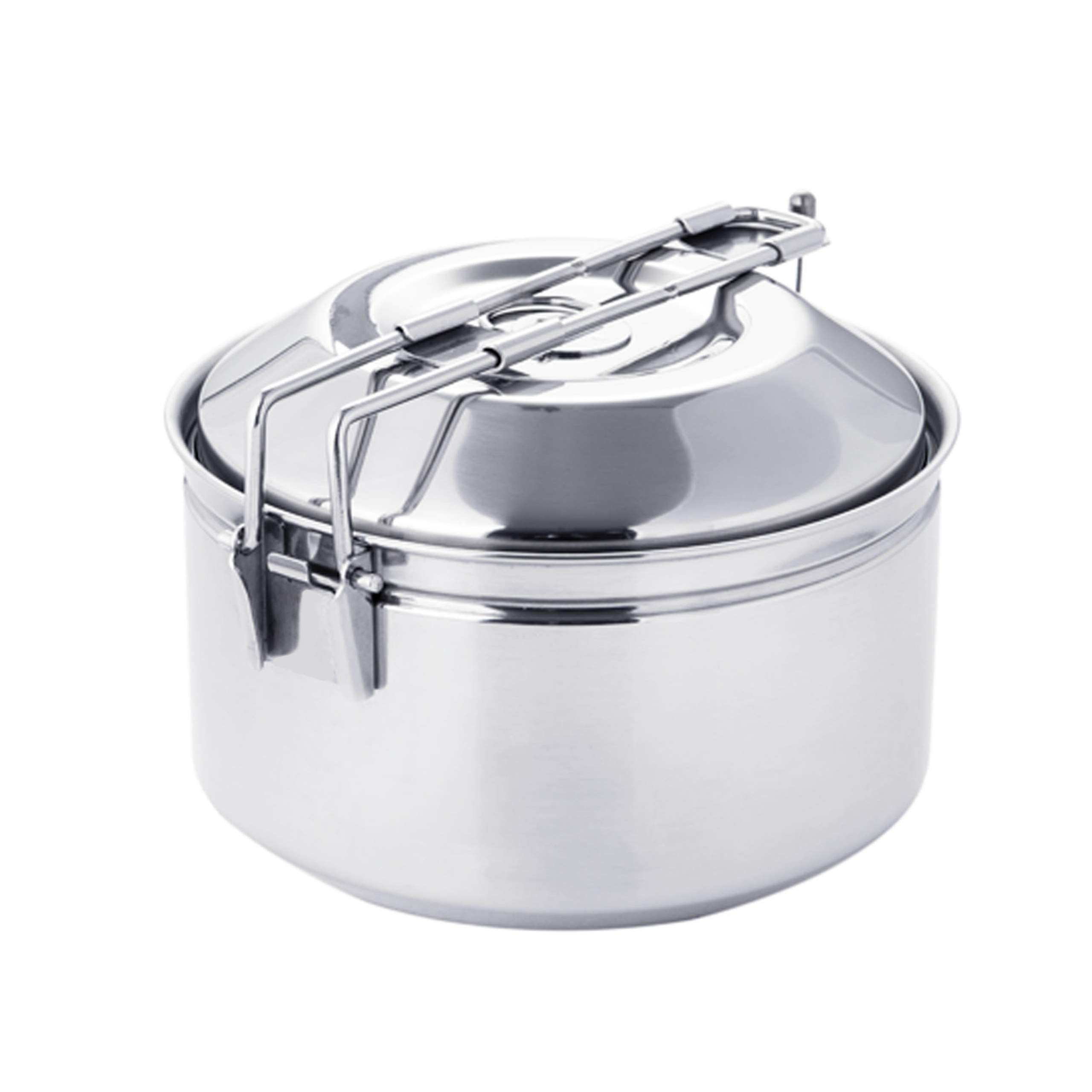 Fire-Maple Antarcti folding-handle in use for easy, compact camp cooking.