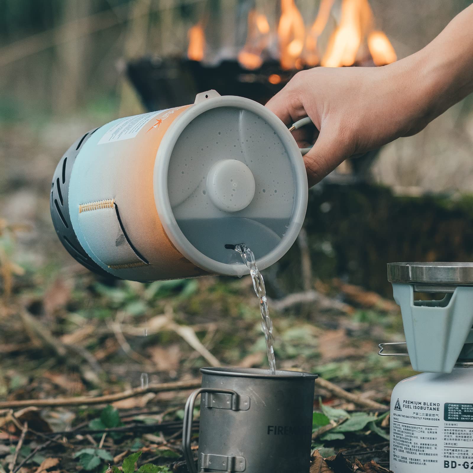 Fire-Maple Fixed Star 1 compact-pack fits neatly into hiking pack.