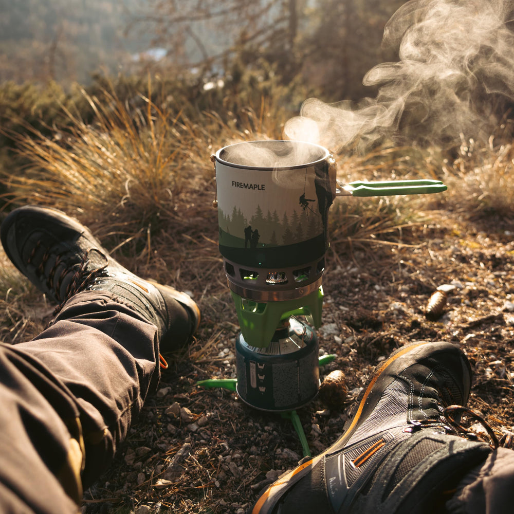 Fire-Maple Fixed Star 3 stove ignition demonstrating quick start for camping meals