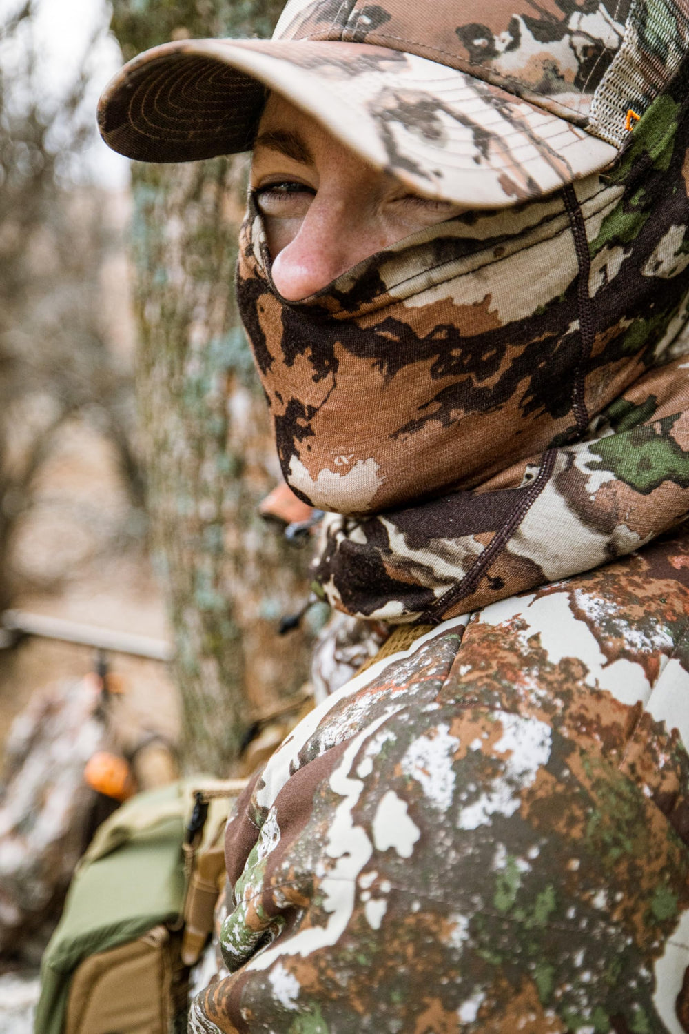 First Lite Aerowool Merino neck gaiter uses 37-5 technology for moisture management.