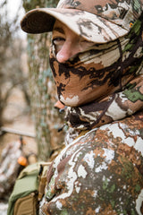 First Lite Aerowool Merino neck gaiter uses 37-5 technology for moisture management.