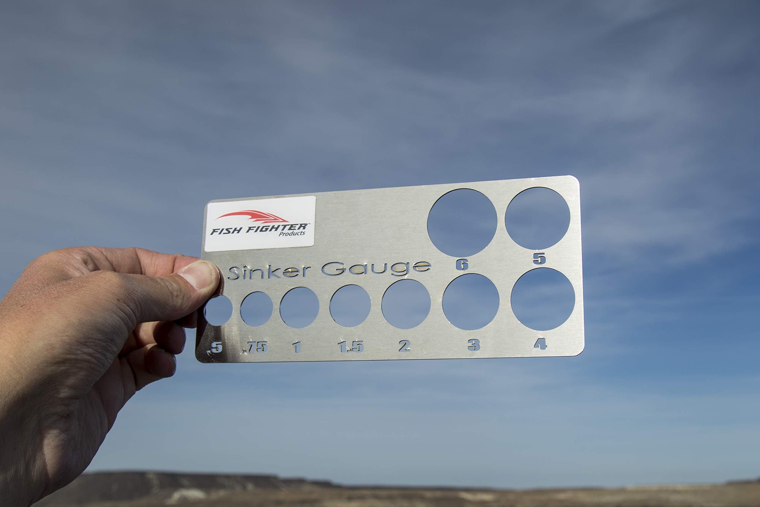 Fish Fighter Sinker Gauge in use sorting weights helps organize tackle efficiently.
