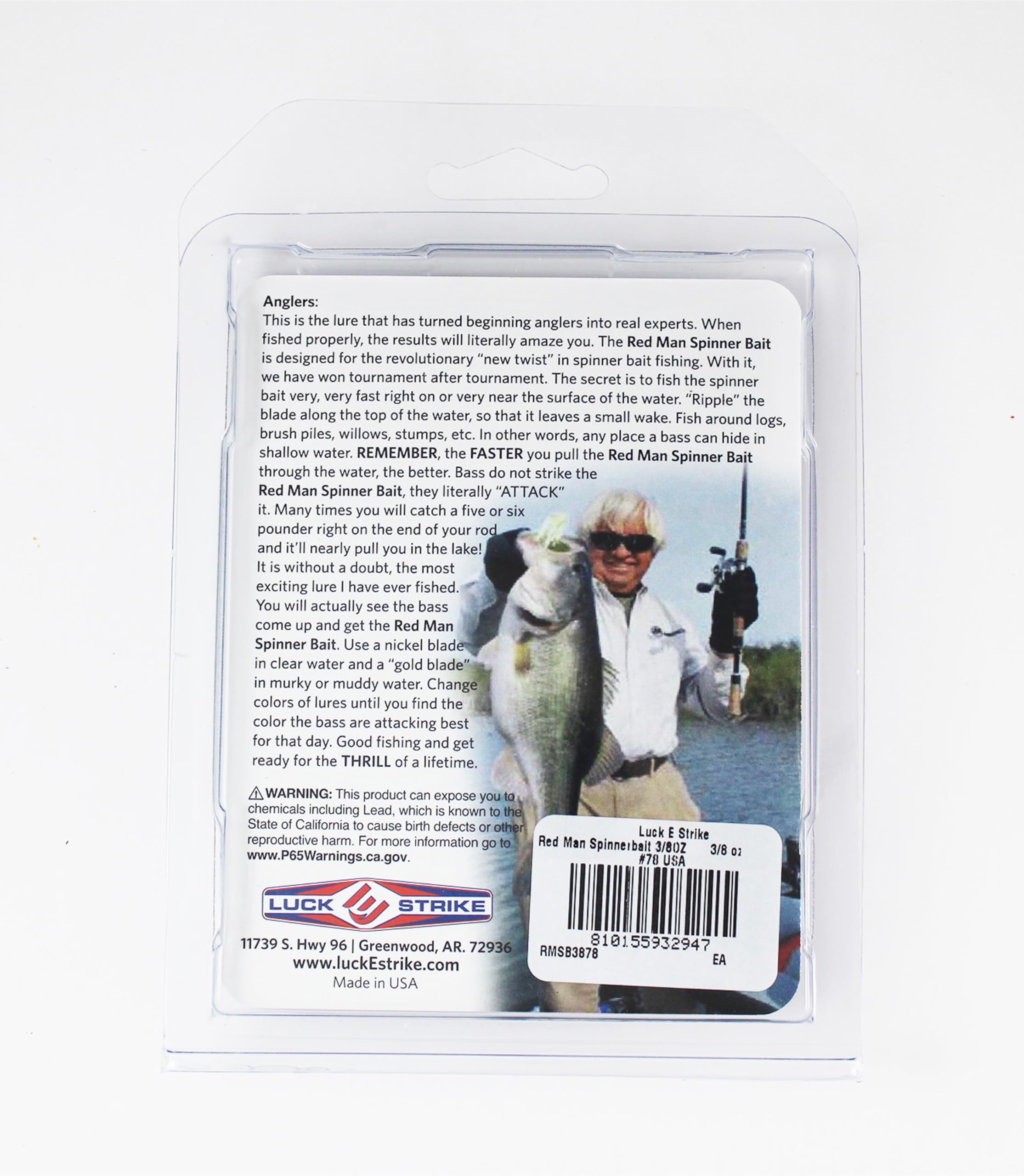 Fish Lucke spinnerbait in water demonstrates lifelike skirt movement and thump.