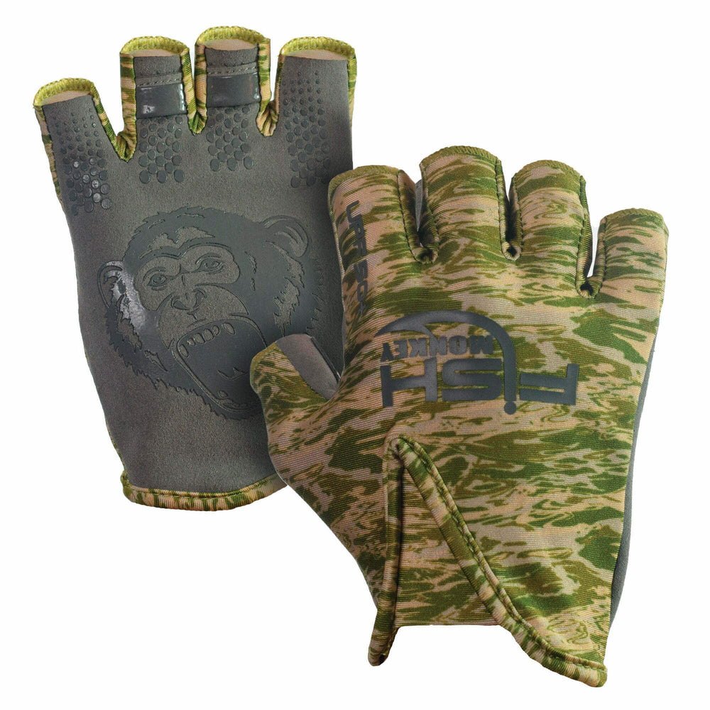 Fish Monkey FM18 Stubby Glove pack shot hints at travel-ready gloves.
