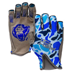 Exposed fingertips of Fish Monkey gloves enable precise baiting and line work during casting