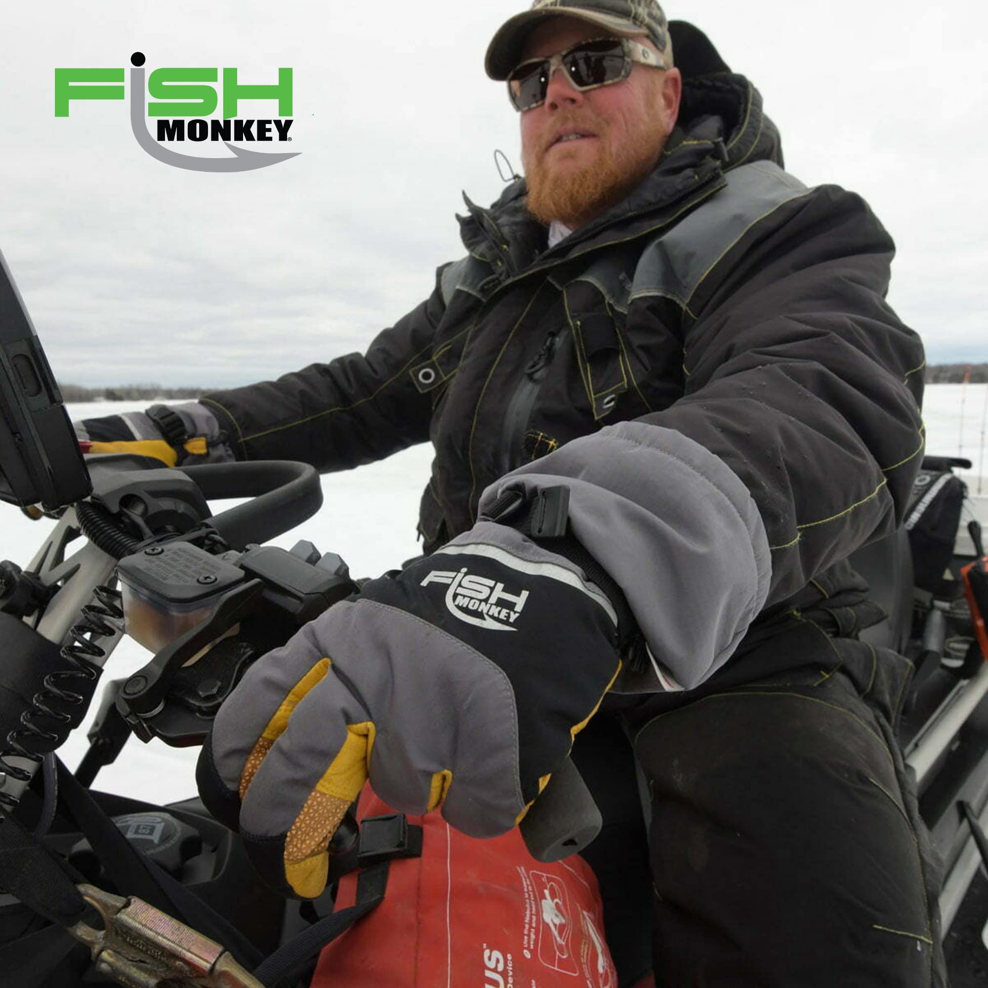 Fish Monkey FM37 Yeti glove adjustable wrist and cuff offers secure, comfortable fit on ice.