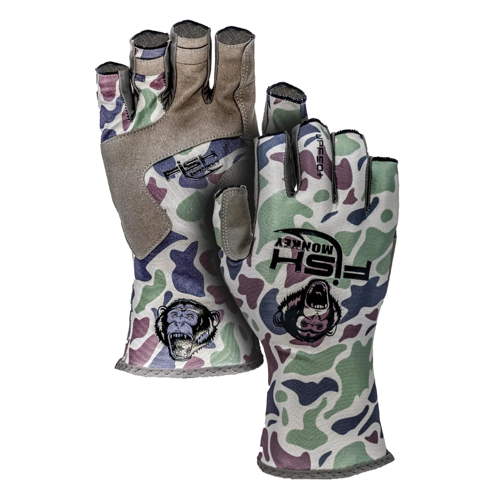Fish Monkey SPF50 glove on deck demonstrates dexterity for tackle management