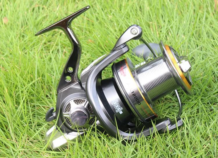 Close-up of the Fishdrops full-metal frame and drag system